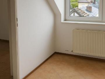 Flat for sale in 2724 - Keller