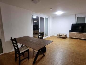 Höttinger Au, Tirol - Keller, Balkon