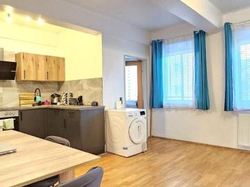 Flat for sale in 9020 - Balkon, Heizung