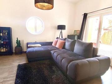 Etagenwohnung zur Miete in 9020 - Balkon