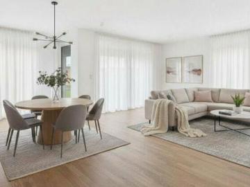 Flat for sale in 2700