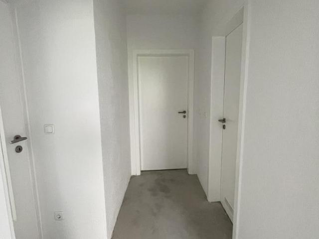 Wohnung mit WBS gesucht, hier bin ich.