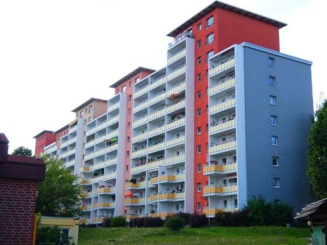 Wohnung mit Aufzug ? Klick hier > Frisch saniert für Sie