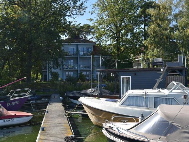 Wohnung mit Badesteg und Bootsanleger an der Dahme, Parkplatz