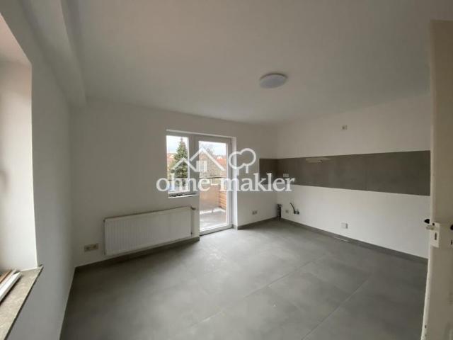 Wohnung mit Balkon, WG geeignet, 4 Zimmer, Maisonette, Nähe Bahnhof