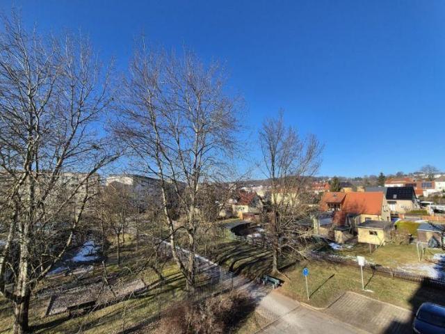Wohnung mit Einbauküche und schönem Ausblick!