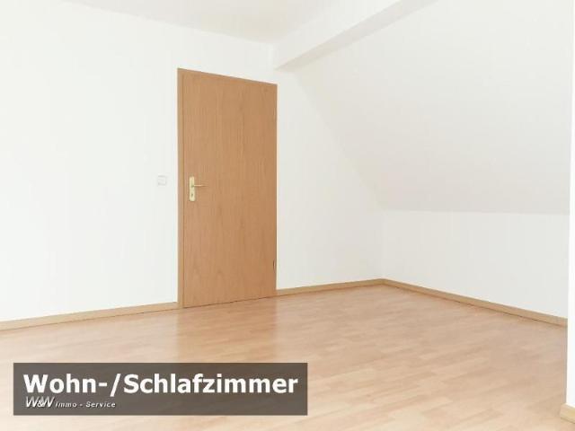 Wohnung mit Einbauküche im Zentrum sucht Sie!