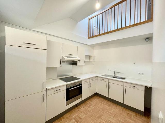 Wohnung mit Galerie beim Kaiser Josef Platz Provisionsfrei!