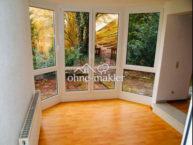 Wohnung mit Garten + Garage & Stellplatz