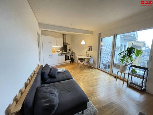 Wohnung mit großem Balkon in den Innenhof!