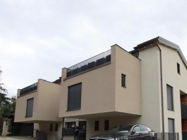 Wohnung mit Parkplatz