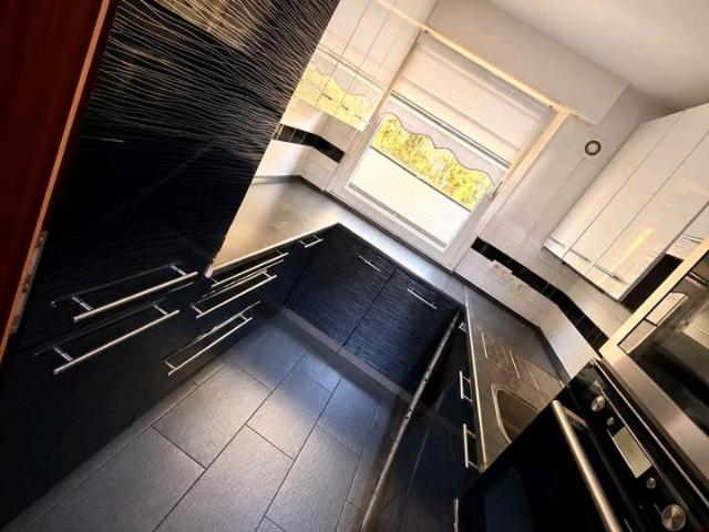 Wohnung Nachmieter EG Balkon 70 qm Bad Zimmer wg