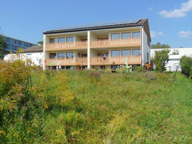 Wohnung Ost schöne lichtdurchflutete 4 Zimmerwohnung in unverbauter Südseite