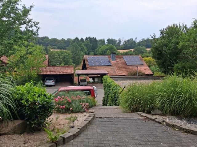 Wohnung am Waldrand mit Terrasse und Stellplatz mit 2,5 Zimmern in Schriesheim Altenbach