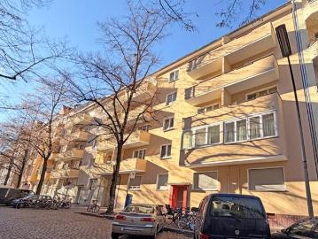 Nansenstraße, Berlin, Reuterplatz