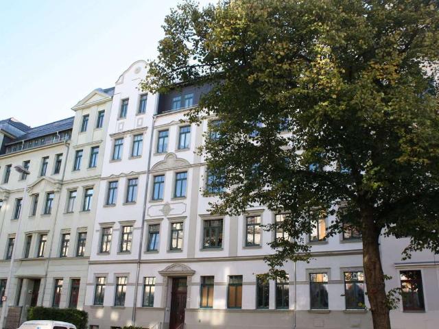 Wohnung für Kapitalanleger. vermietet, ruhige Lage mit Stellplatz und Balkon