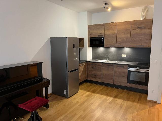 Wohnung für Musiker, inkl Piano, top Lage
