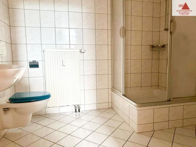 Wohnung im Dachgeschoss 3 Raum gemütlich Borstendorf im wunderschönen Erzgebirge!
