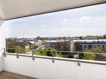 Wohnung im Dachgeschoß mit unverbaubarem Seeblick Top 6