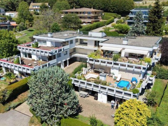 Wohnung im Erdgeschoss von über 145 m2