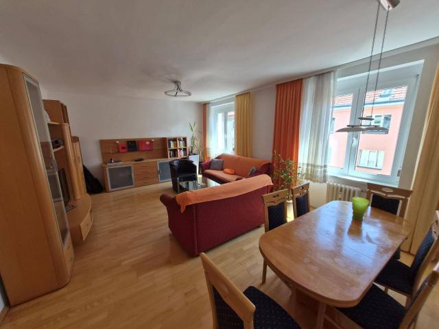 WOHNUNG IM 4. LIFTSTOCK MIT SEHR GUTER INFRASTRUKTUR