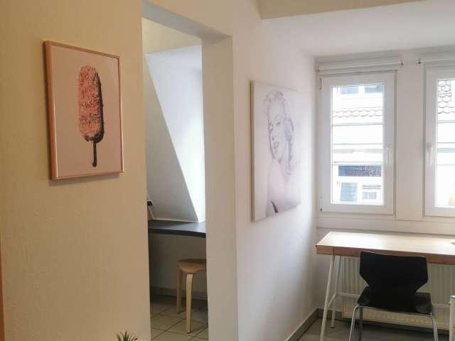 Wohnung in der Leonhardstraße, Stuttgart für 17 m² W6