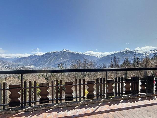 Wohnung in einem in zwei Chalets geteilten Chalets in Mollens