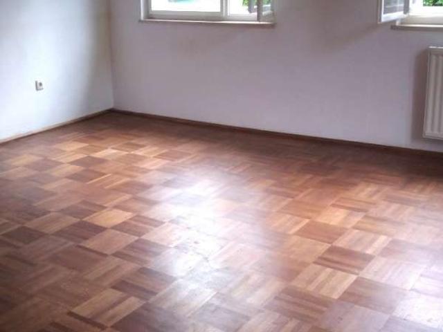Wohnung in Einfamilienhaus in sonniger, ruhiger Lage