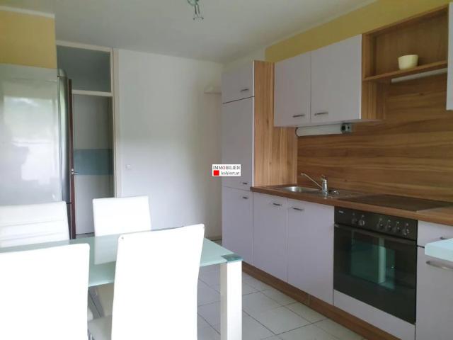 WOHNUNG IN GRÜN RUHELAGE MIT TERRASSENBENÜTZUNG