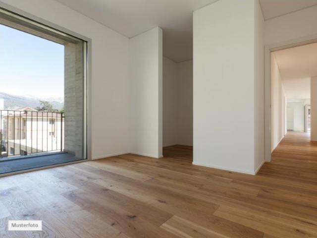 Wohnung in 55743 Idar Oberstein, Breslauer Str