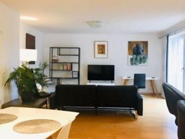 Wohnung Luxuriös und voll Möblierte 2 Zimmer