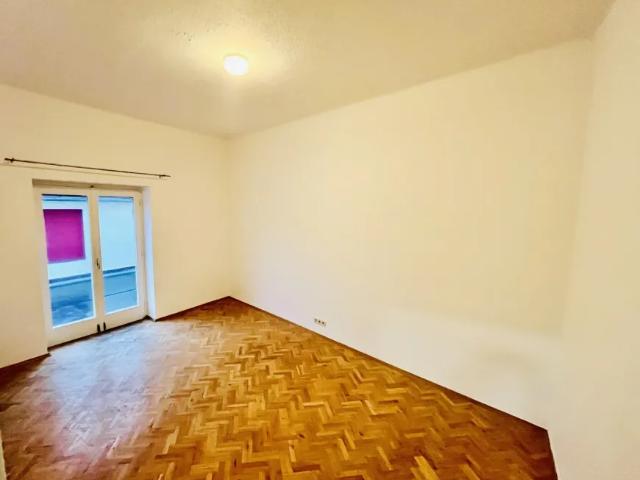 Wohnung Zu Verkaufen Gloggnitz Gloggnitz 229000 ES105219779