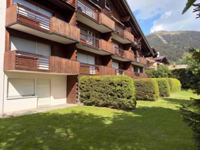 Wohnung zum Verkauf in Verbier – 3,5 Zimmer zu je 90 m² mit Terrasse, Innenparkplätze nicht inbegriffen