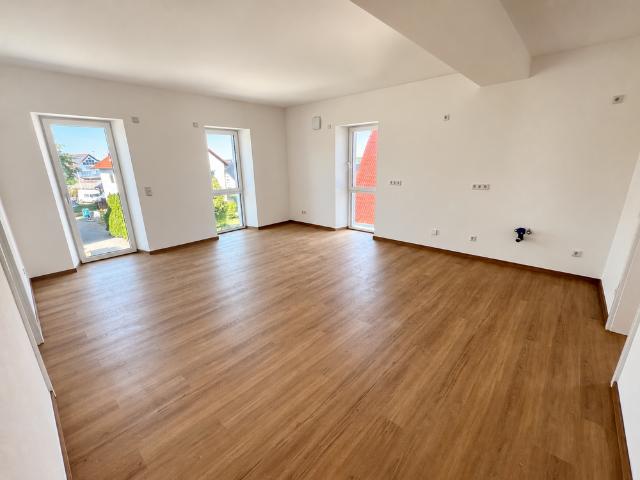 Wohnung zum Kaufen in Adelsdorf 299.500,00 EUR 67 m²
