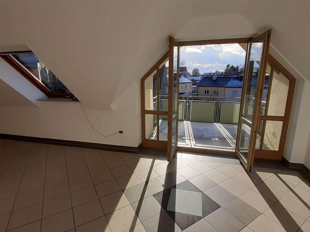 Wohnung zum Kaufen in Aichach 299.000,00 EUR 67 m²