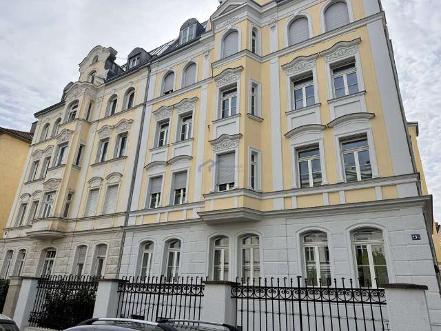 Wohnung zum Kaufen in Augsburg 1.690.000,00 EUR 160 m²