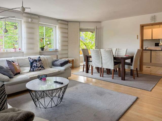 Wohnung zum Kaufen in Augsburg 299.500,00 EUR 76.59 m²