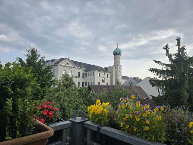 Wohnung zum Kaufen in Augsburg 300.000,00 EUR 75 m²