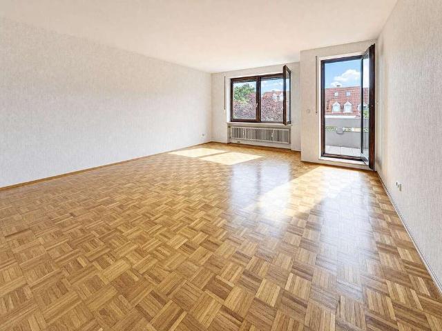 Wohnung zum Kaufen in Augsburg 370.000,00 EUR 82.58 m²