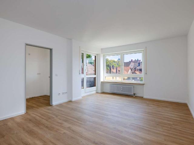 Wohnung zum Kaufen in Augsburg Pfersee 260.000,00 EUR 54.54 m²
