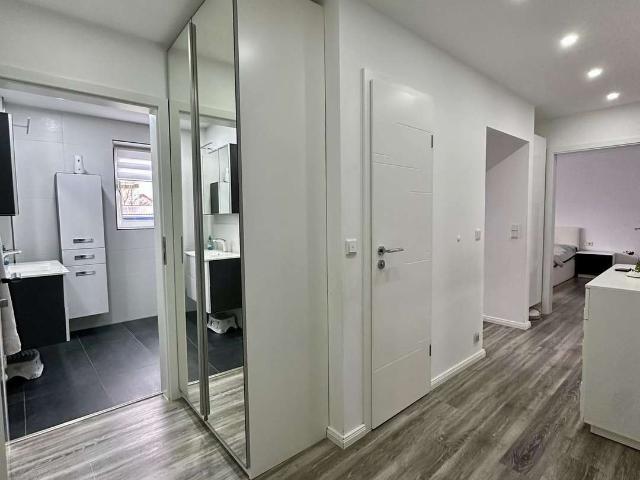 Wohnung zum Kaufen in Baunatal 325.000,00 EUR 80 m²