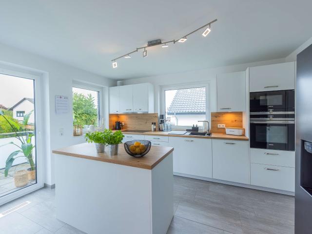 Wohnung zum Kaufen in Bad Oeynhausen 445.000,00 EUR 156 m²