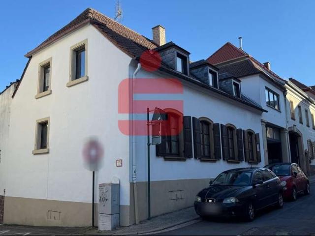 Wohnung zum Kaufen in Bad Dürkheim 280.000,00 EUR 210 m²
