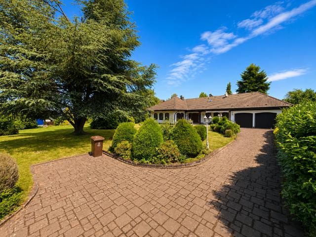 Wohnung zum Kaufen in Bad Honnef 407.000,00 EUR 156.31 m²