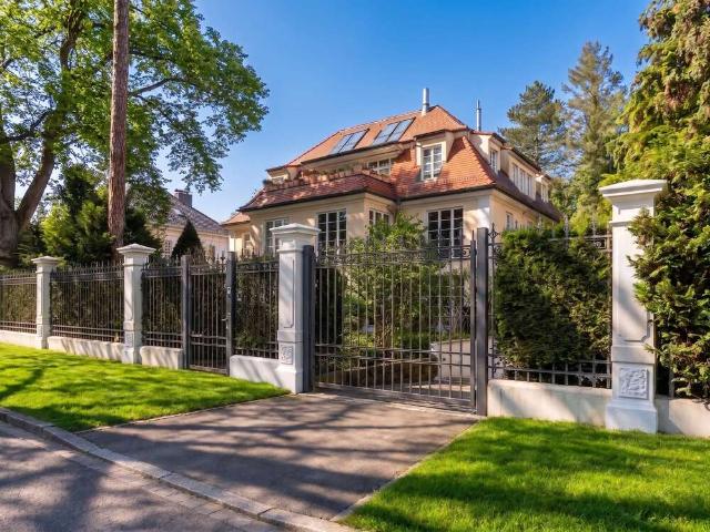Wohnung zum Kaufen in Berlin Grunewald 1.480.000,00 EUR 161 m²