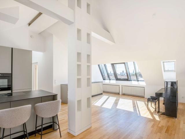 Wohnung zum Kaufen in Berlin Prenzlauer Berg 1.995.000,00 EUR 203.47 m²
