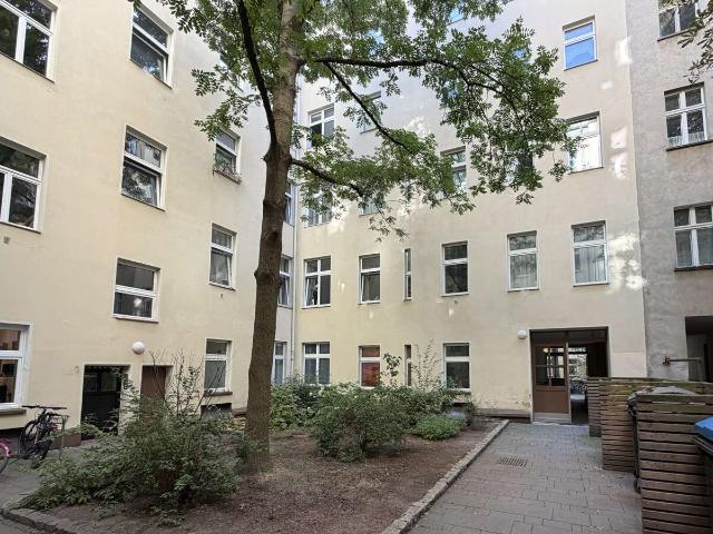 Wohnung zum Kaufen in Berlin Prenzlauer Berg 253.600,00 EUR 58.18 m²
