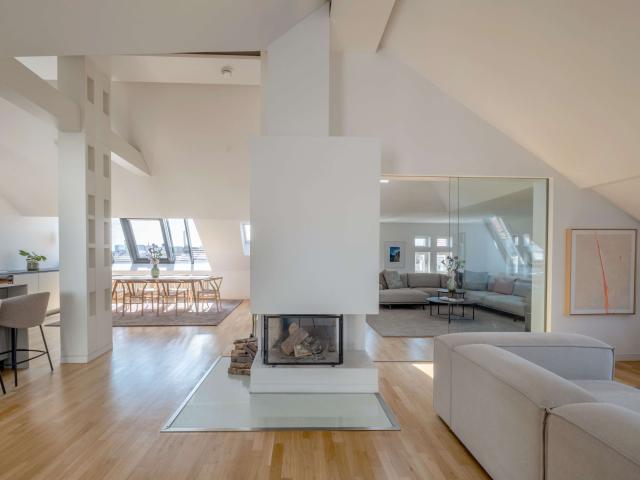 Wohnung zum Kaufen in Berlin Prenzlauer Berg 2.400.000,00 EUR 203.47 m²