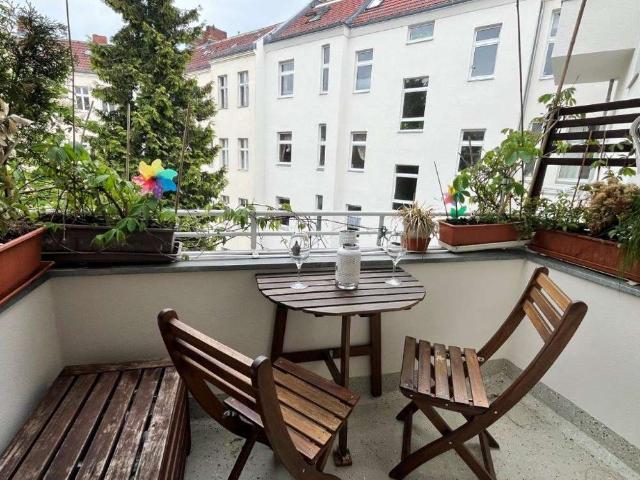 Wohnung zum Kaufen in Berlin Tempelhof 298.000,00 EUR 52 m²