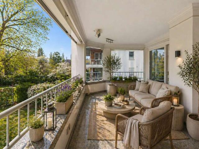Wohnung zum Kaufen in Berlin 1.100.000,00 EUR 204.31 m²